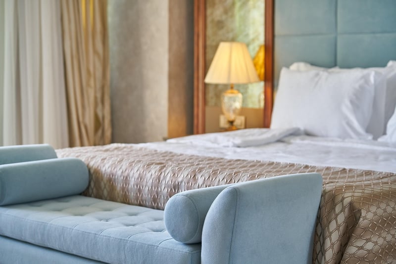 Hotel B